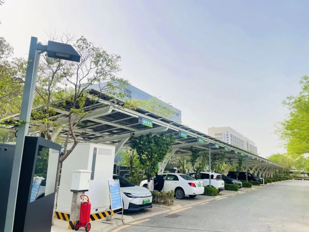 西安首个液冷超充示范站正式投运